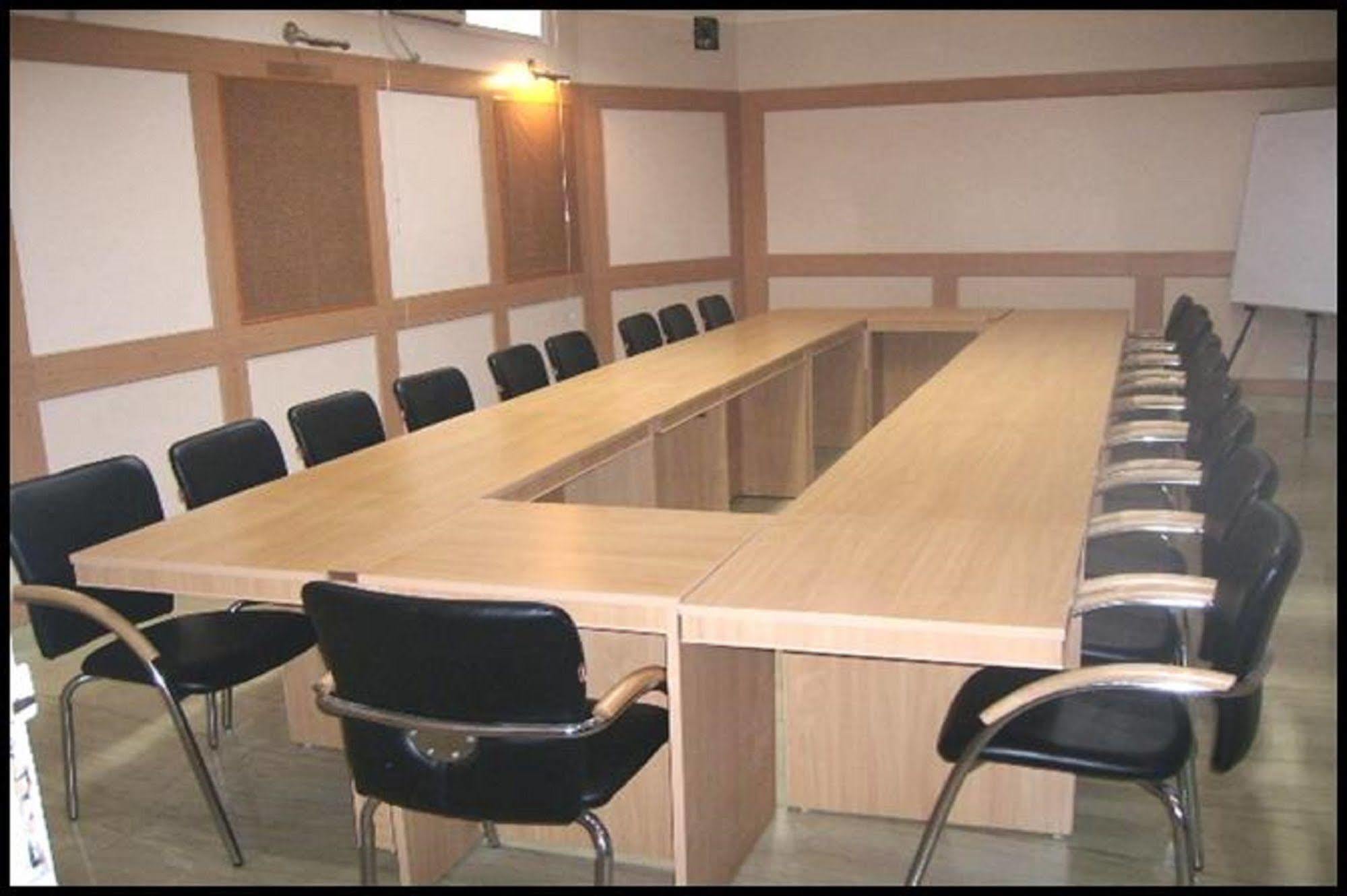 Hotel Queens Residency Gurgaon Extérieur photo