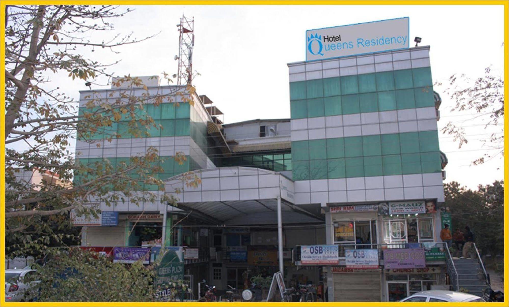 Hotel Queens Residency Gurgaon Extérieur photo